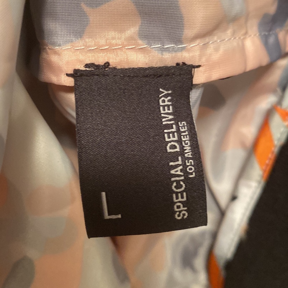 NWOT Special Delivery Orange/Black/Gray/White Pull Over Jacket…size M - Picture 6 of 7